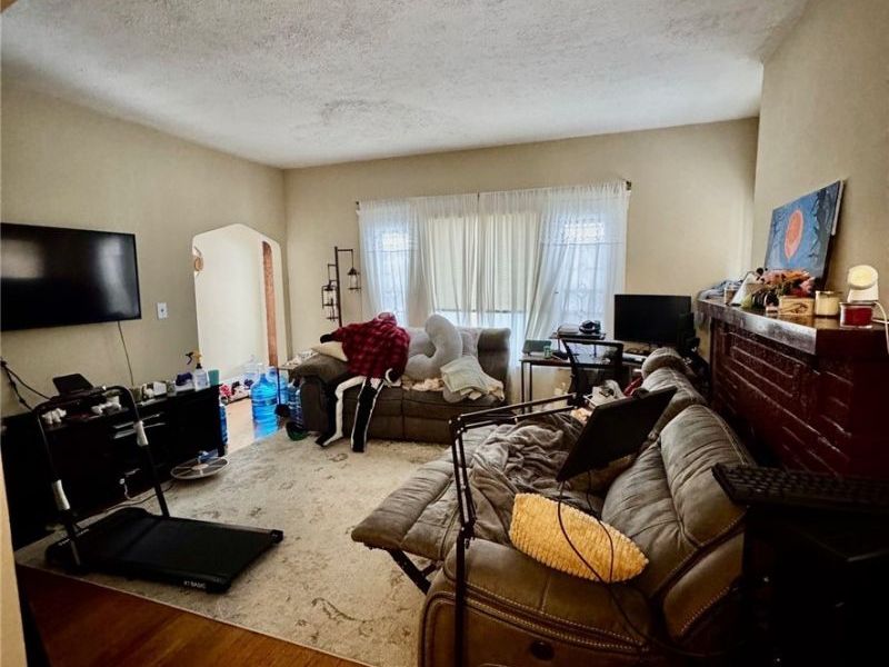 2627 Hampshire Road , Cleveland Heights, OH 44106 Photo 4