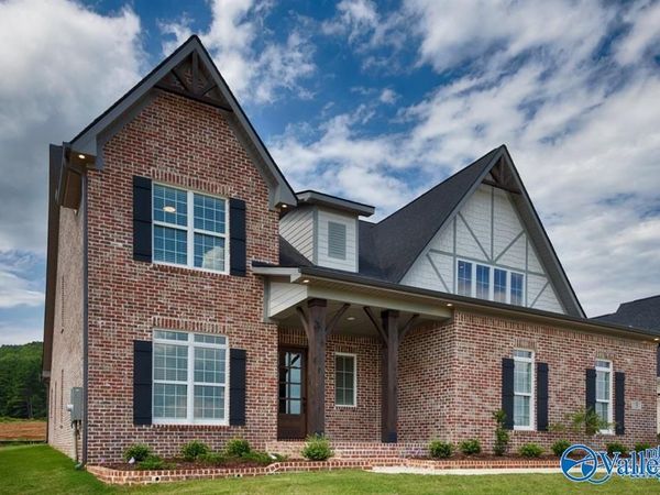 8113 Goose Ridge Drive, Owens Cross Roads, AL 35763