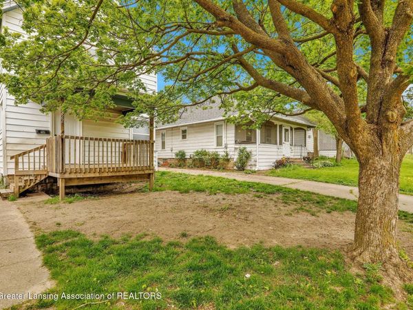 1522 Bailey Street, Lansing, MI 48910