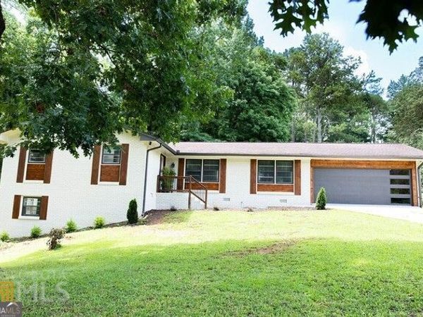 3297 N Embry Circle, Atlanta, GA 30341