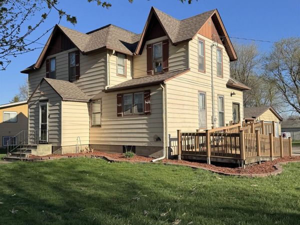 402 Elm Street, Albert City, IA 50510