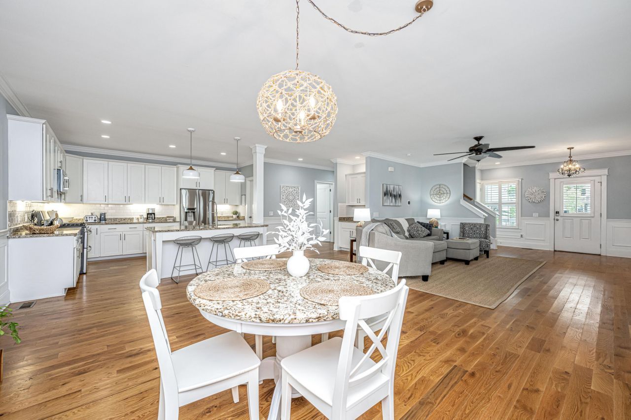 4355 Rugheimer Avenue Photo 10