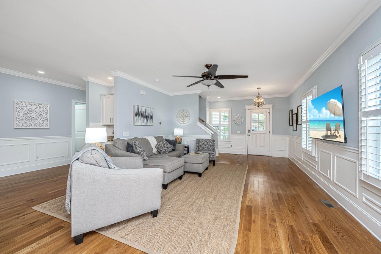 4355 Rugheimer Avenue Photo 16