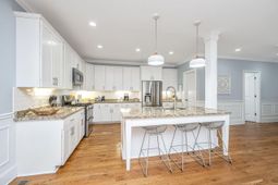 4355 Rugheimer Avenue photo 4