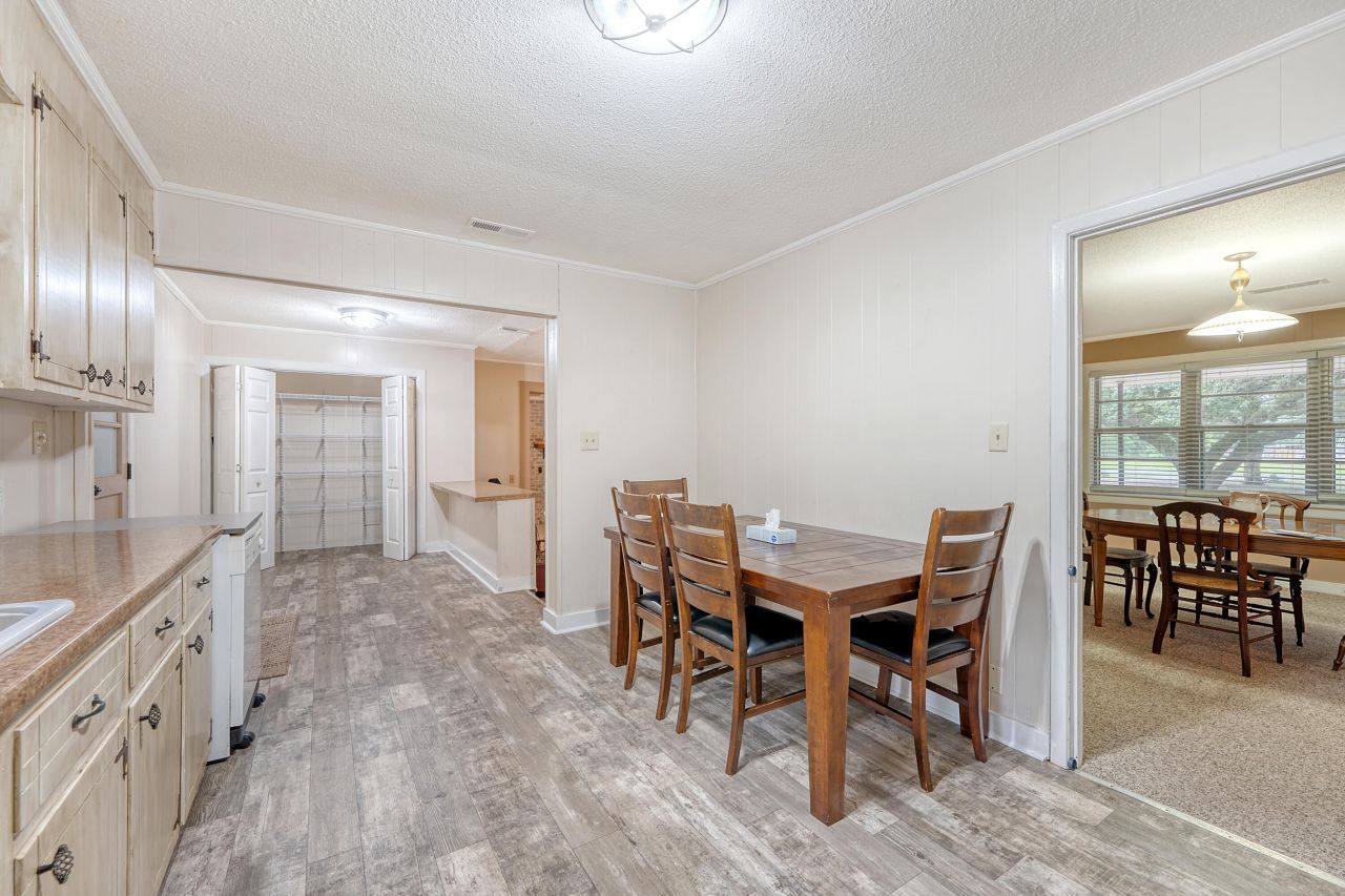 421 Mallard Lake Road Photo 14