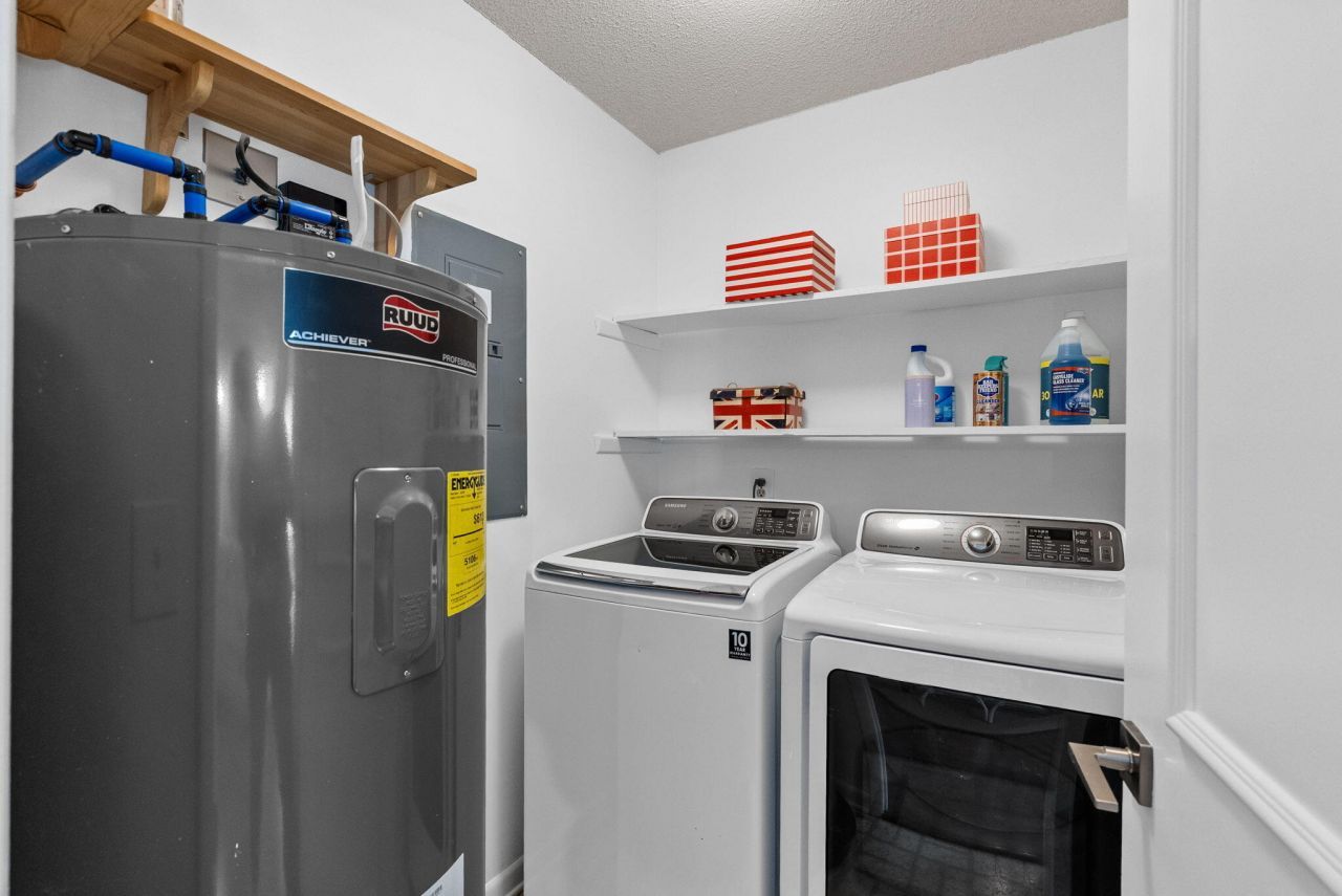 1158 Summerwind Lane Photo 32