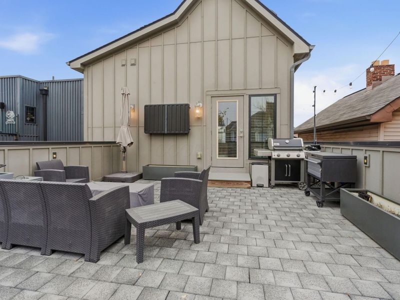 251 E 3rd Avenue , Columbus, OH 43201 Photo 49