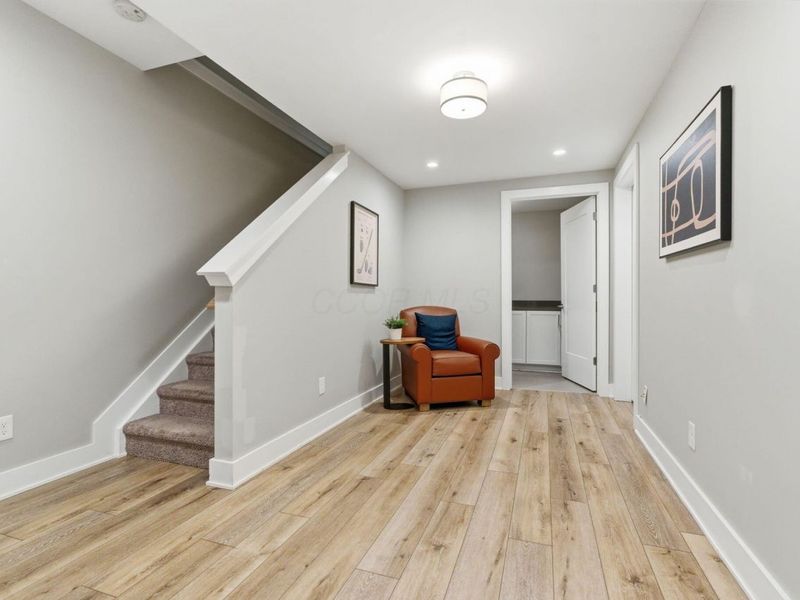 251 E 3rd Avenue , Columbus, OH 43201 Photo 51