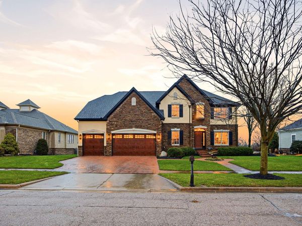 4607 Hirth Hill Road E, Grove City, OH 43123