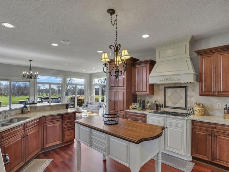 4607 Hirth Hill Road E, Grove City, OH 43123 Photo 19