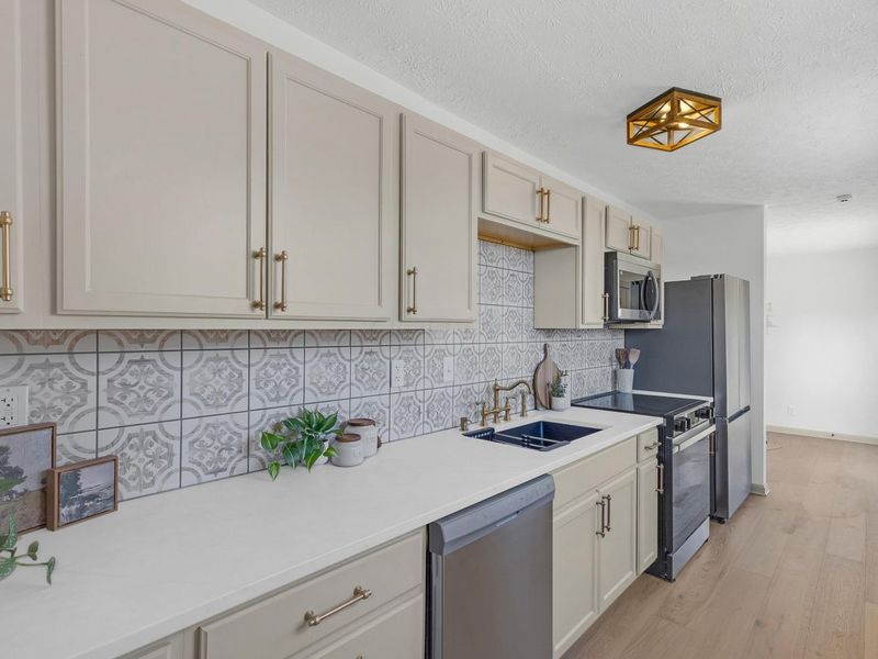 72 Mccoy Road, Saint Louisville, OH 43071 Photo 12