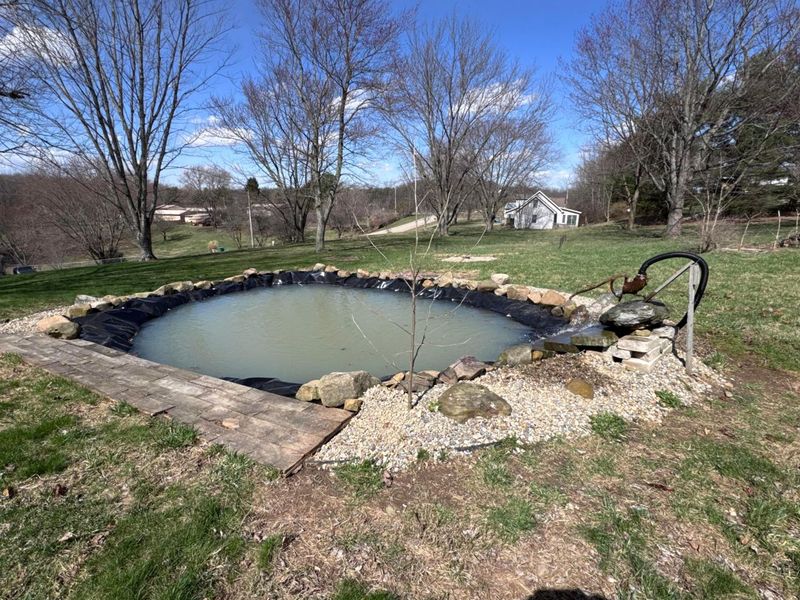 72 Mccoy Road, Saint Louisville, OH 43071 Photo 2