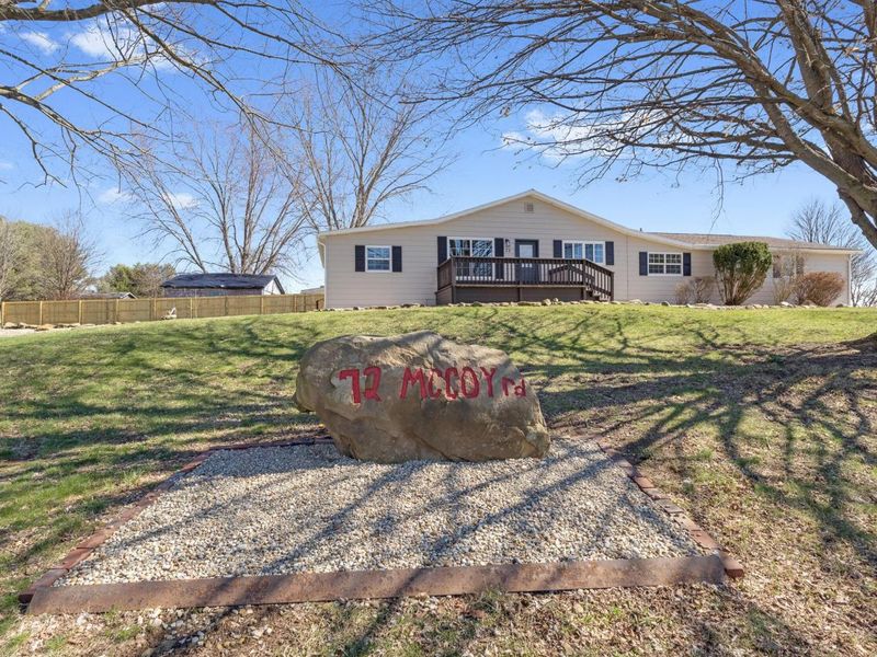 72 Mccoy Road, Saint Louisville, OH 43071 Photo 7