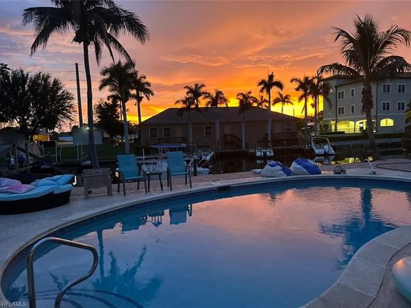 3704 SE 16th PL , CAPE CORAL, FL 33904