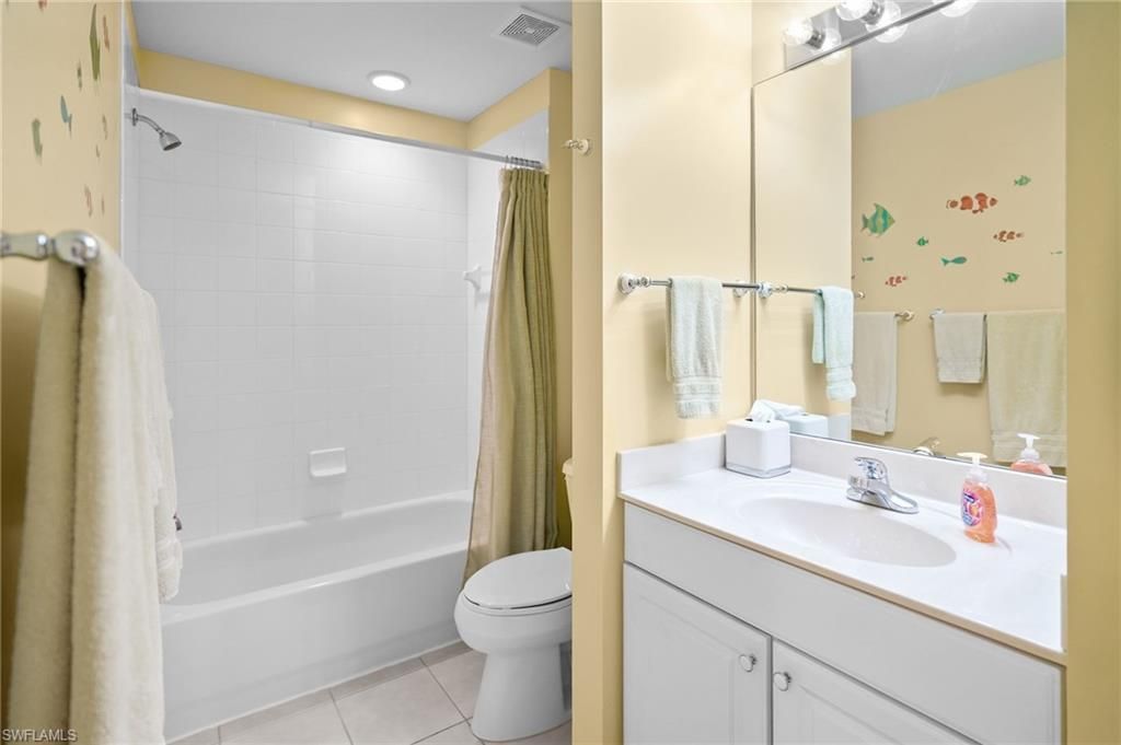 10720 Ravenna Way, Unit 203, Fort Myers, FL 33913 Photo