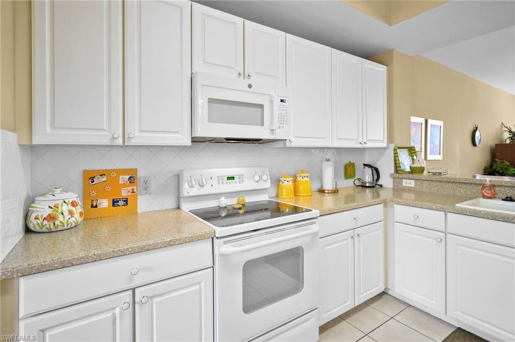 10720 Ravenna Way , Unit 203, Fort Myers, FL 33913 Photo