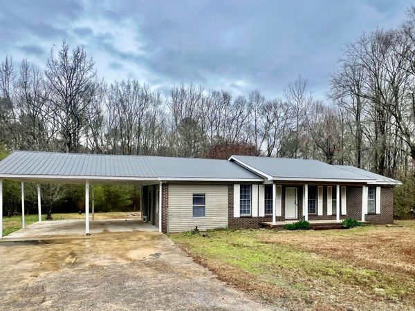 7310 DOGTOWN Rd, Nauvoo, AL 35578