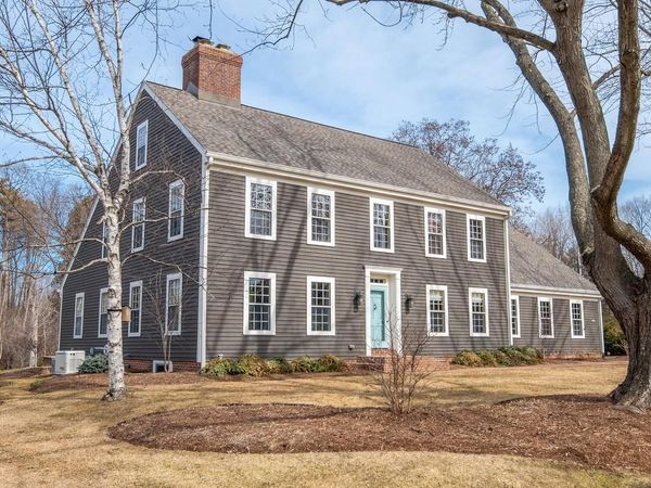 9944 N Lamplighter LANE, Mequon, WI 53092