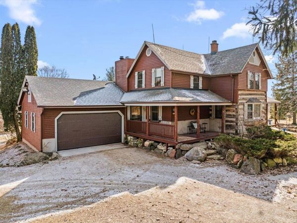 2666 Jackson DRIVE, Jackson, WI 53037