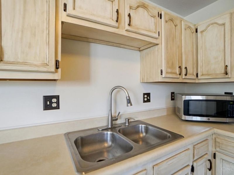 4684 Court Yard Drive, Mason, OH 45040 Photo 12