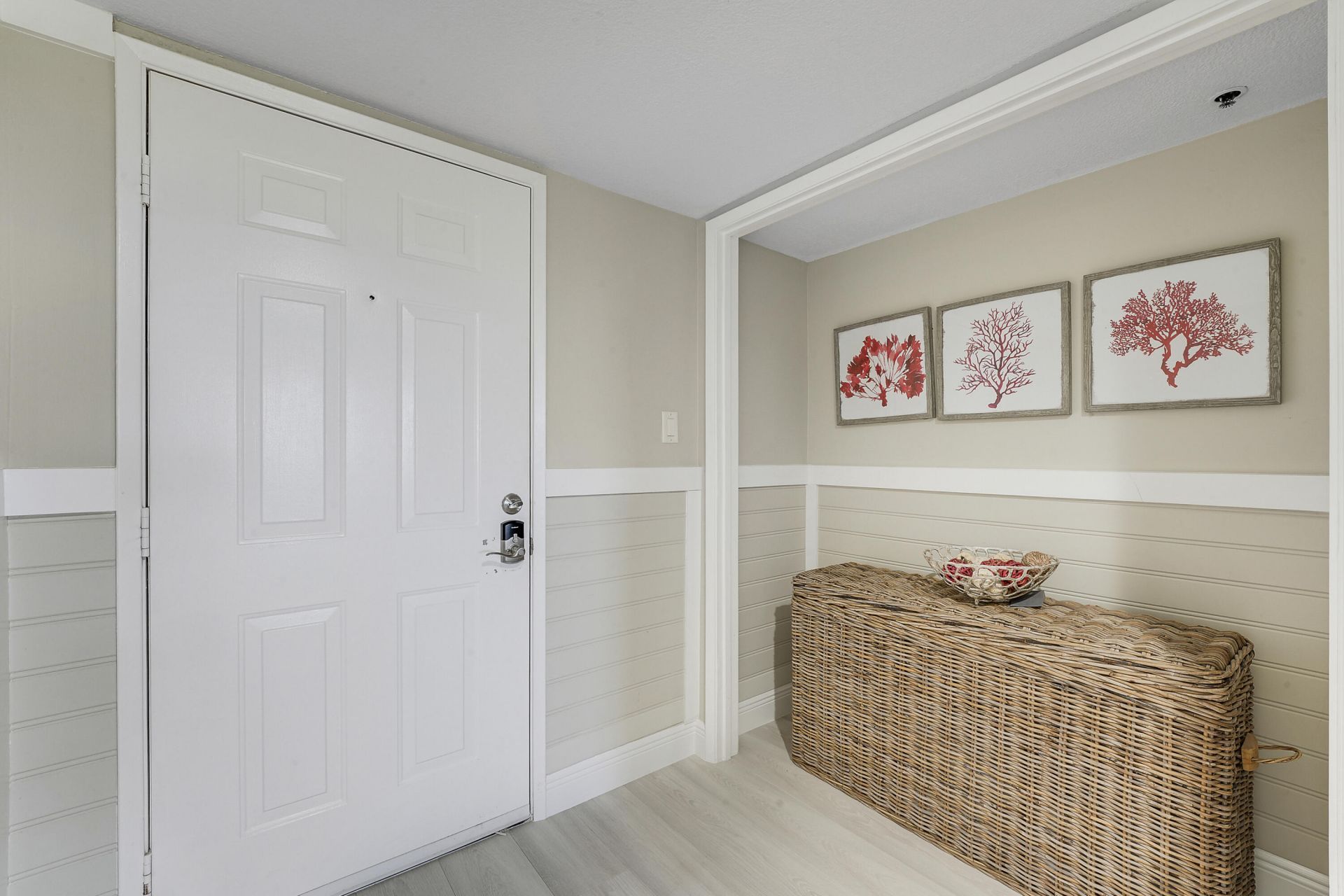 275 Palm Avenue, Unit A406, Jupiter, FL 33477 Photo