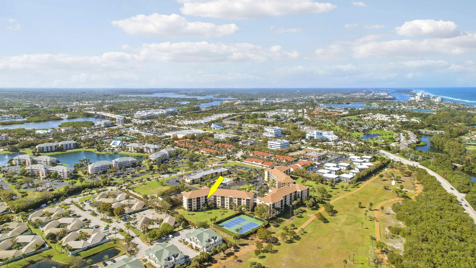 275 Palm Avenue, Unit A406, Jupiter, FL 33477 Photo