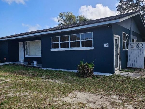 905 5th Place, Unit A, Vero Beach, FL 32962