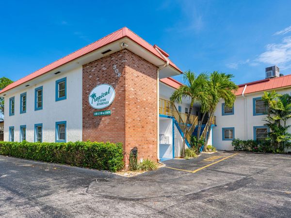 308 Southwind Court, Unit 6, North Palm Beach, FL 33408