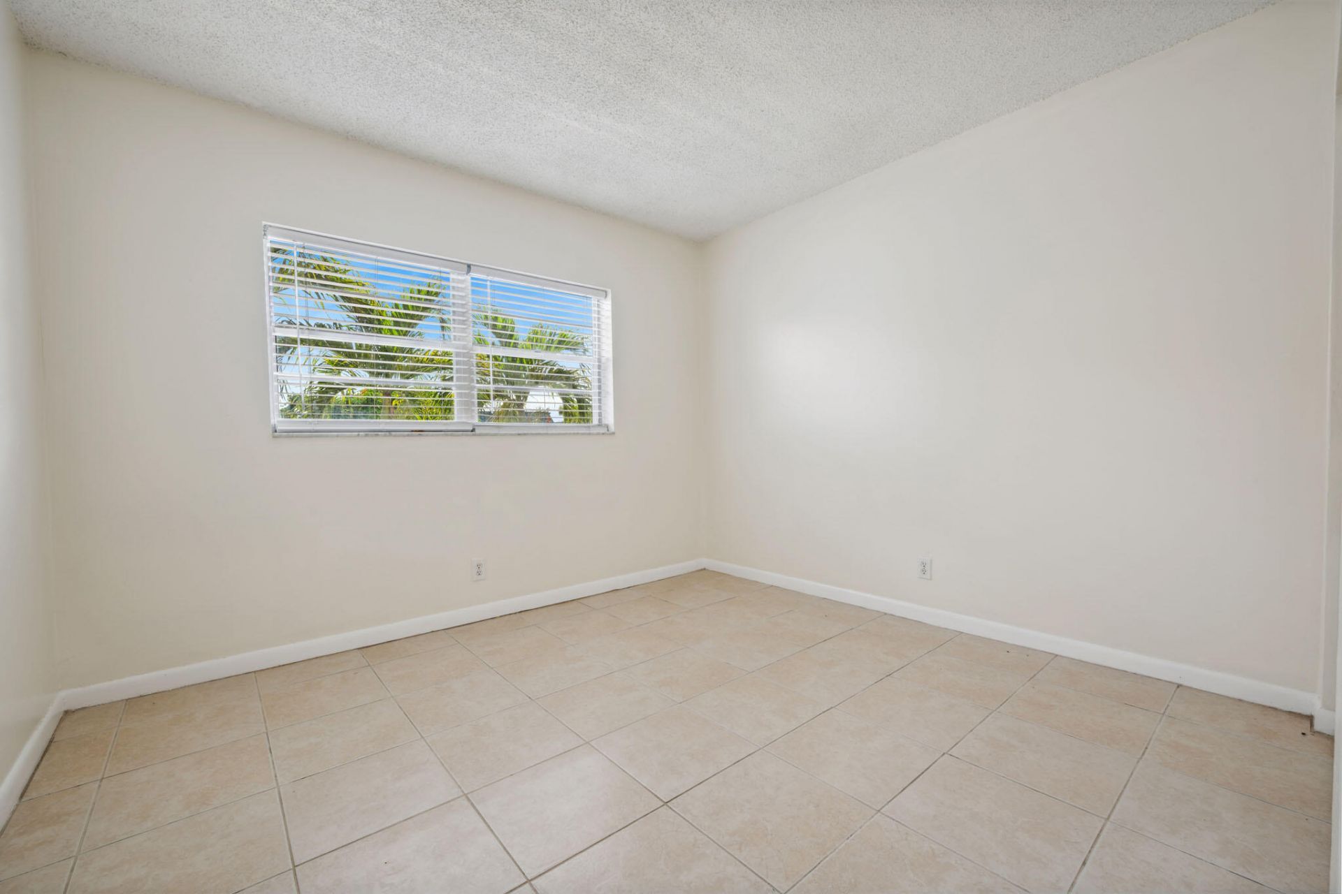 308 Southwind Court, Unit 6, North Palm Beach, FL 33408 Photo