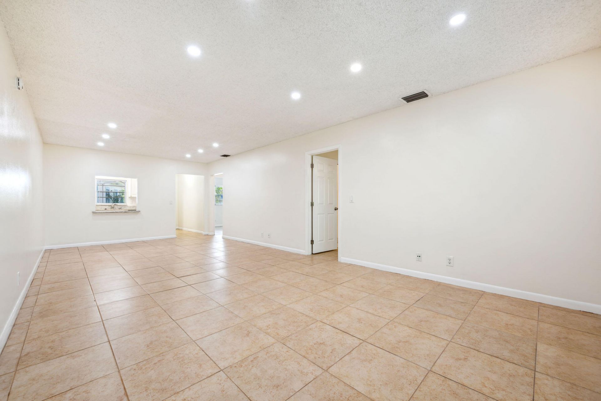 308 Southwind Court, Unit 6, North Palm Beach, FL 33408 Photo