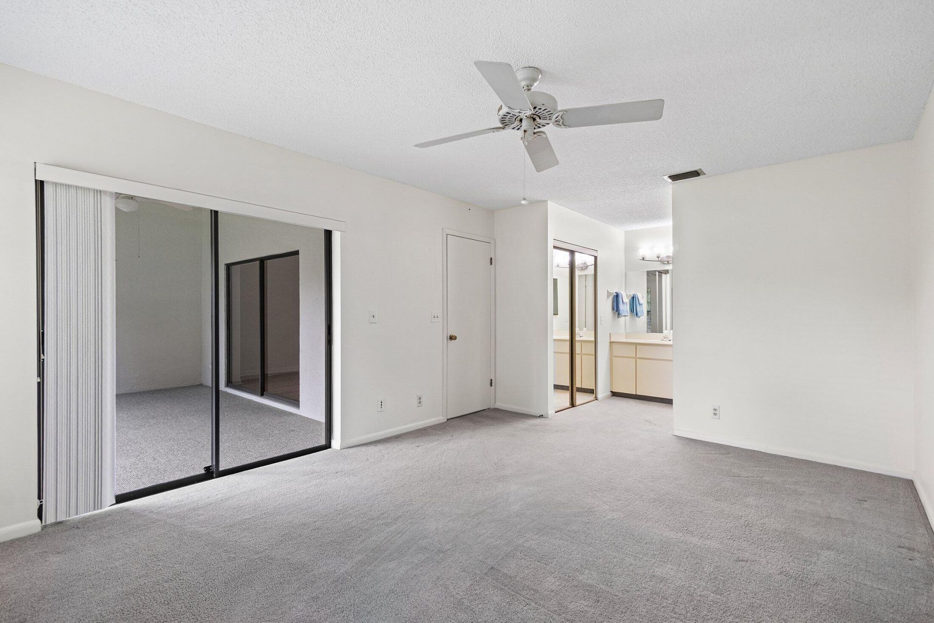 7711 SE Sugar Sand Circle E, Unit 33455, Hobe Sound, FL 33455 Photo