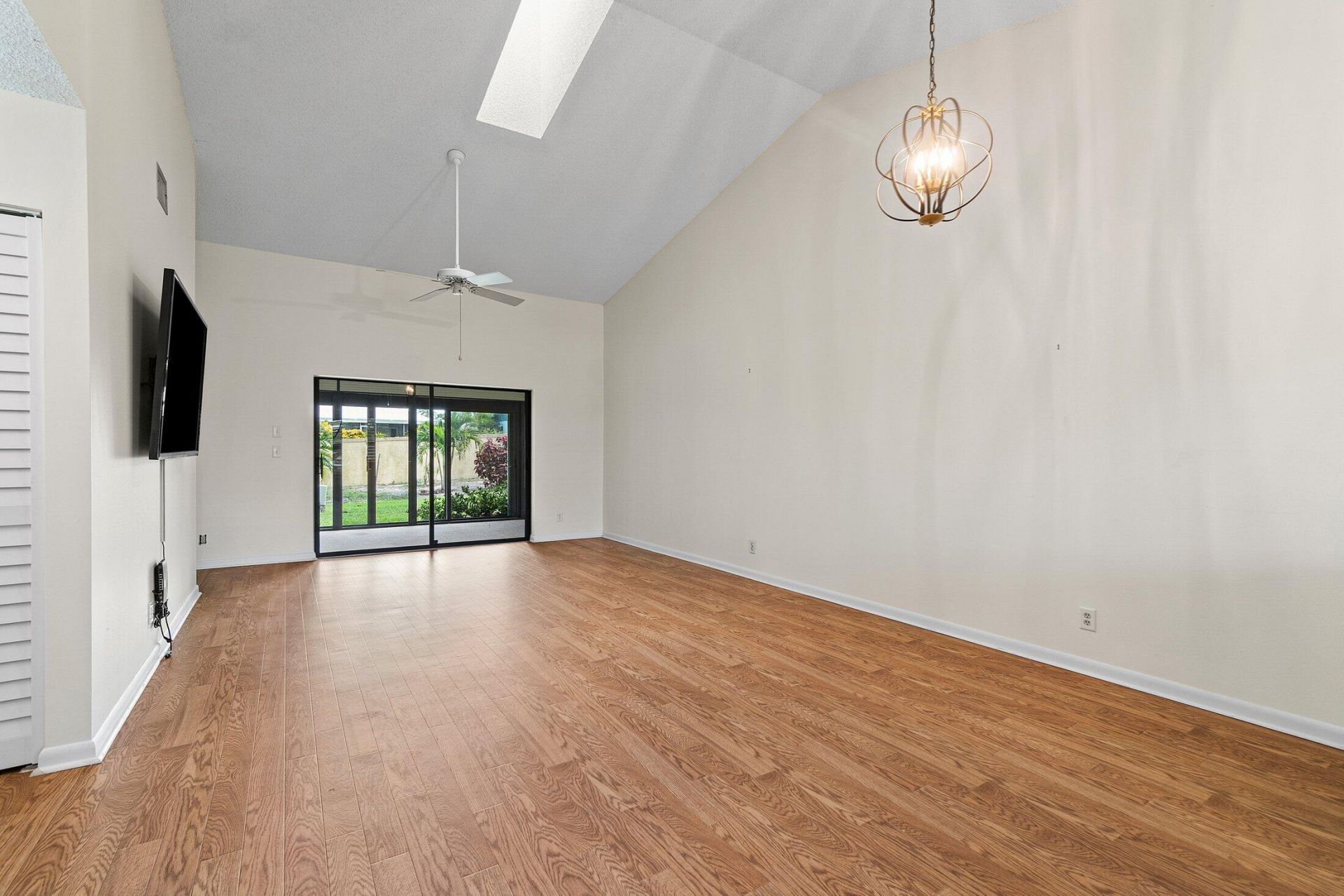 7711 SE Sugar Sand Circle E, Unit 33455, Hobe Sound, FL 33455 Photo