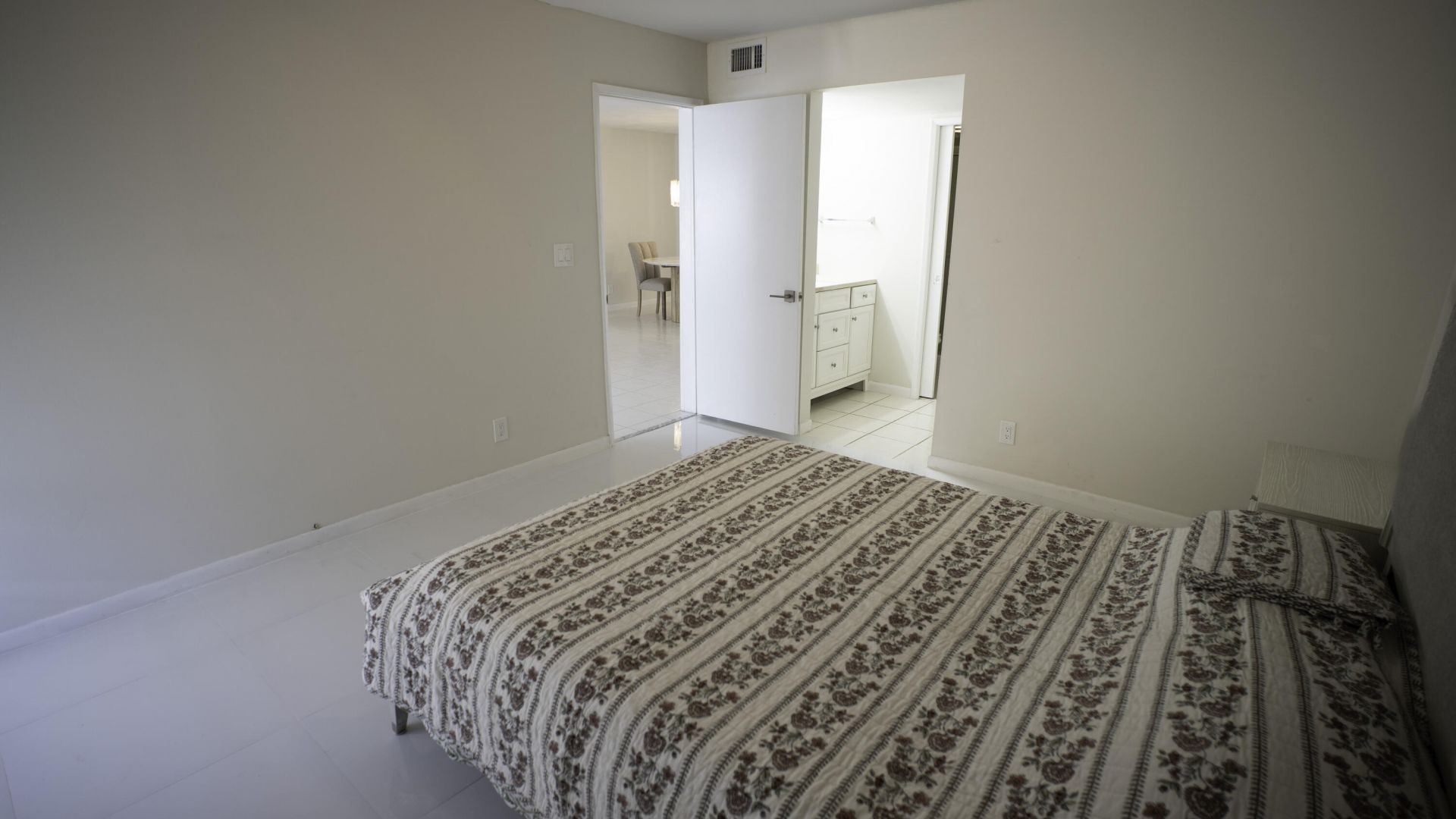 9110 Fairbanks Lane, Unit 4, Boca Raton, FL 33496 Photo