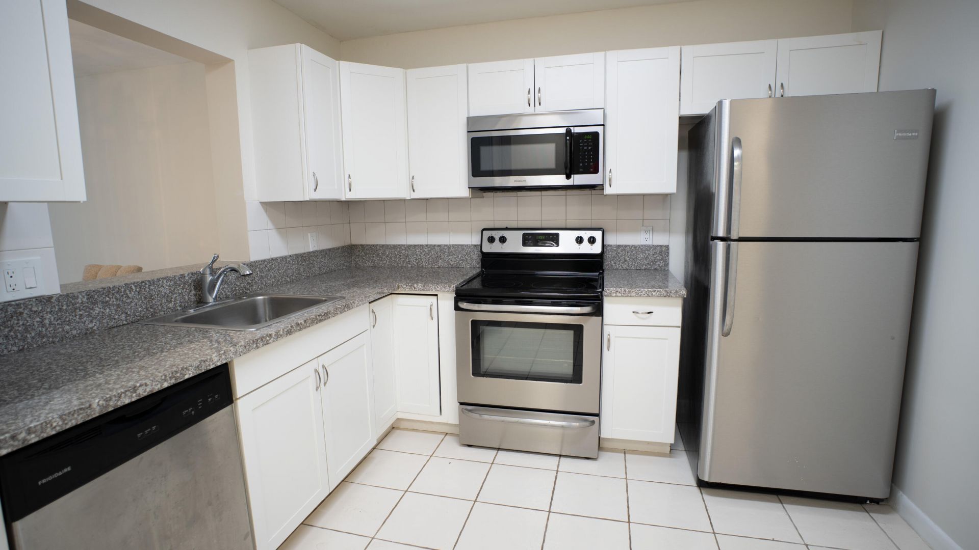 9110 Fairbanks Lane, Unit 4, Boca Raton, FL 33496 Photo