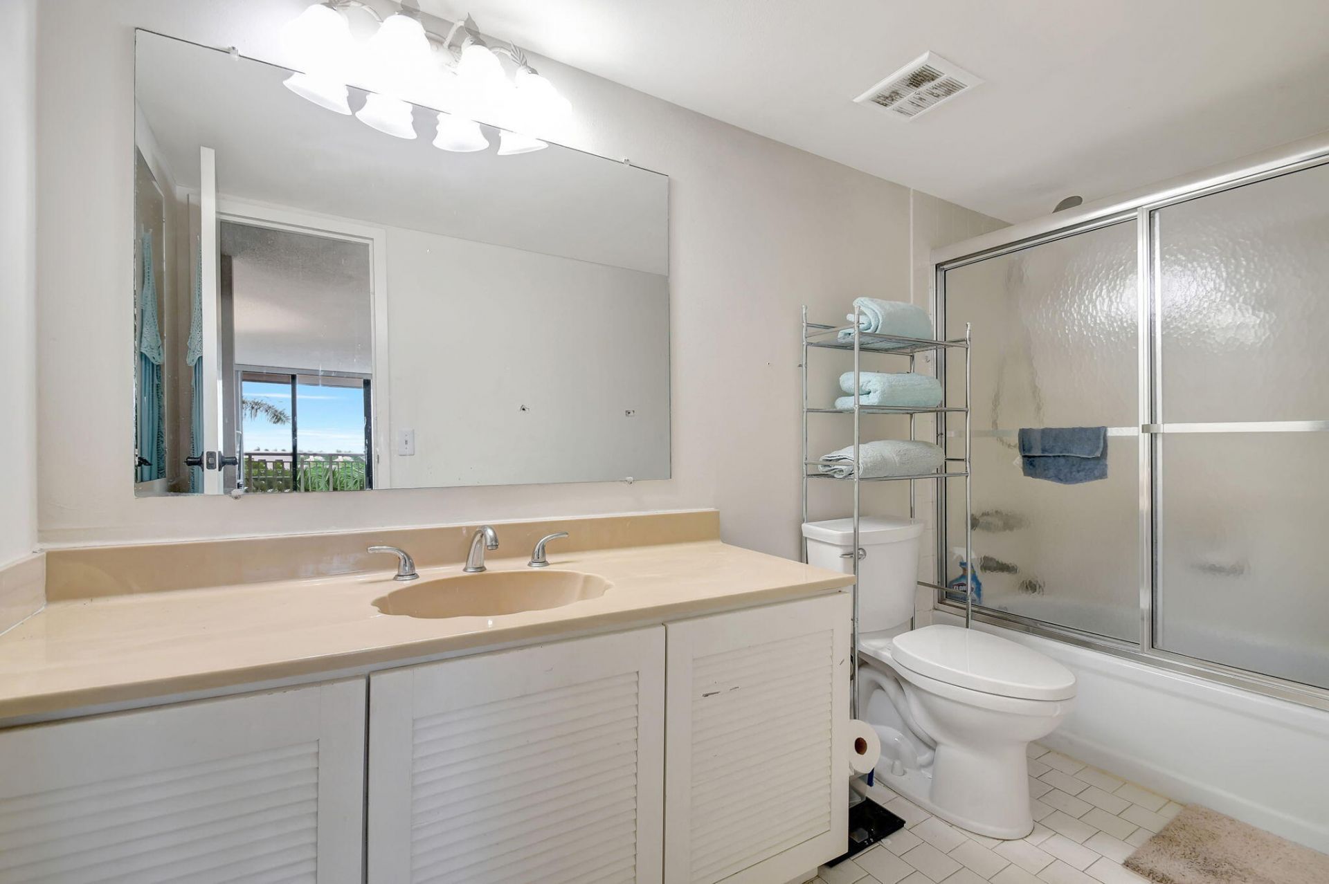 3546 S Ocean Boulevard S, Unit 512, South Palm Beach, FL 33480 Photo