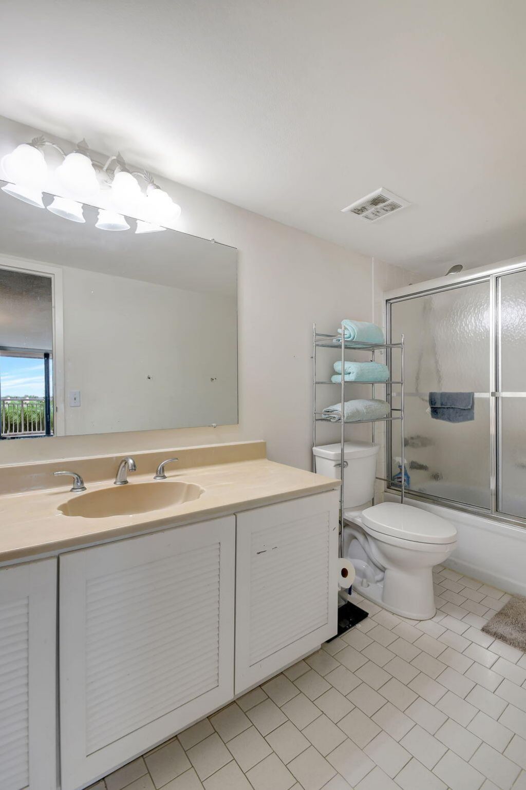 3546 S Ocean Boulevard S, Unit 512, South Palm Beach, FL 33480 Photo