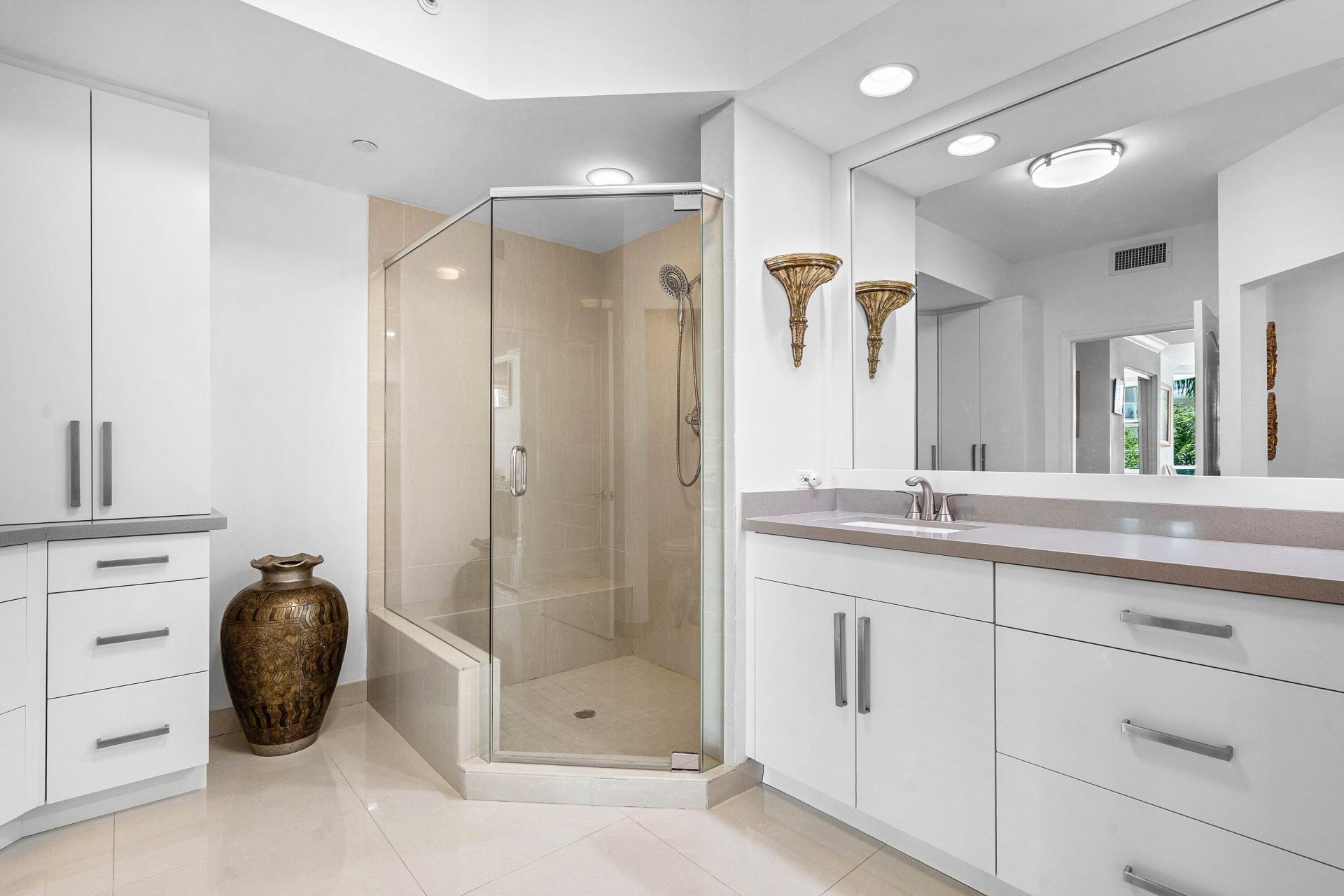 500 SE Mizner Boulevard, Unit A310, Boca Raton, FL 33432 Photo