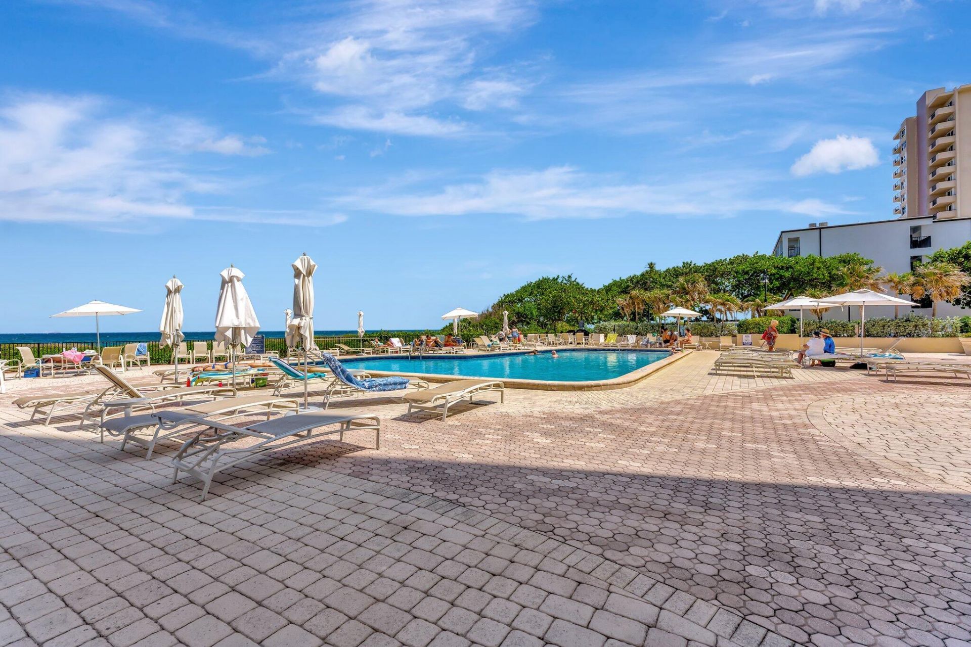 1900 S Ocean Boulevard, Unit 8g, Lauderdale by the Sea, FL 33062 Photo