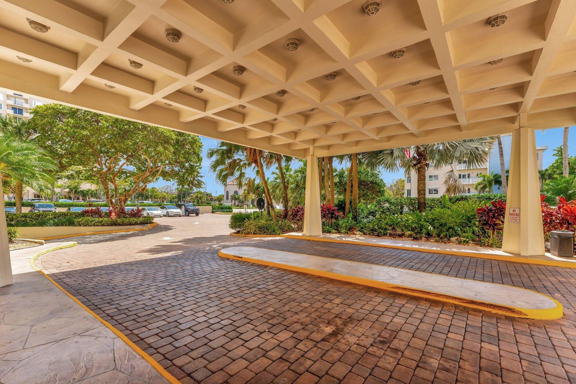 1900 S Ocean Boulevard, Unit 8g, Lauderdale by the Sea, FL 33062 Photo