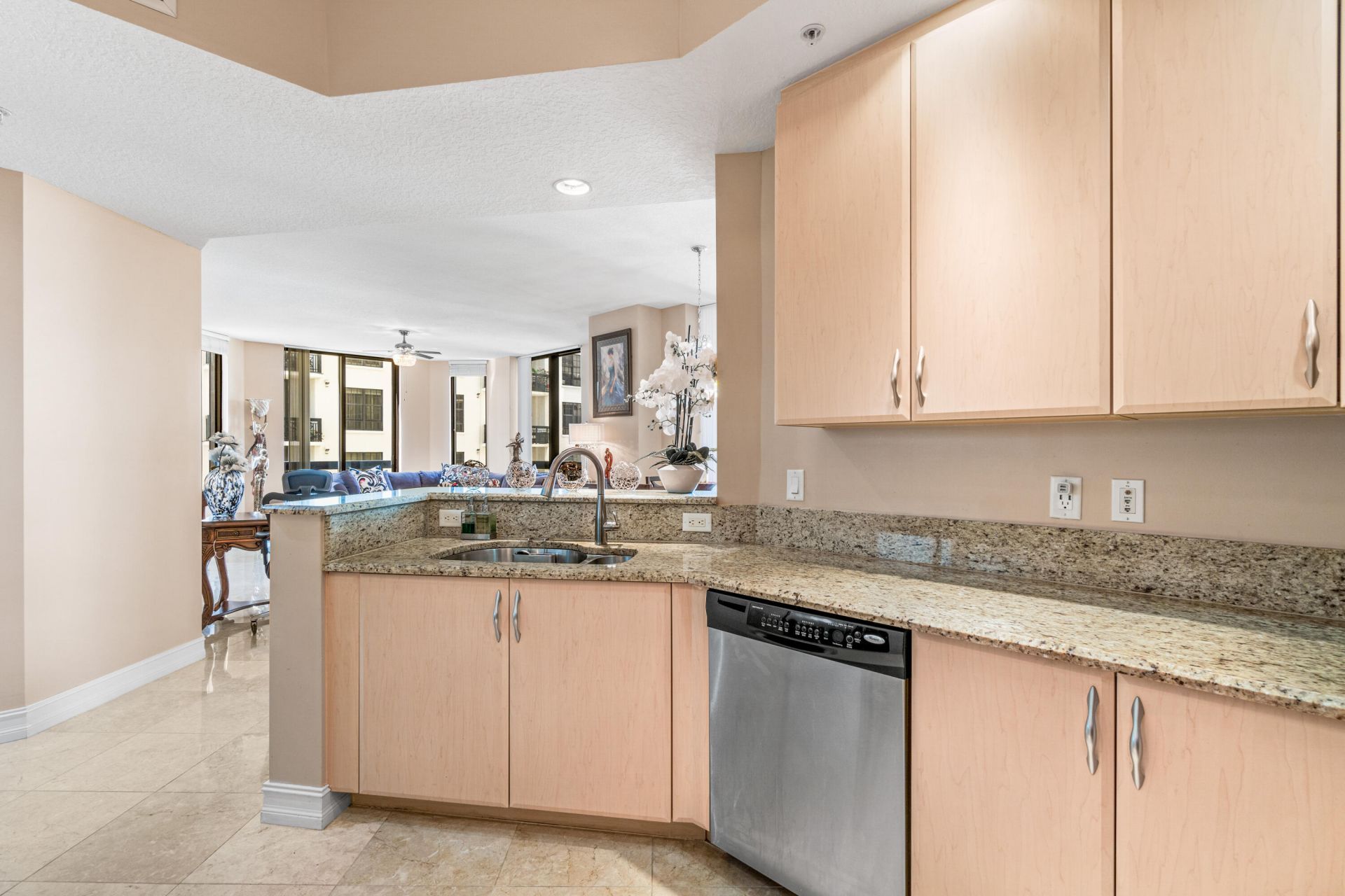 701 S Olive Avenue, Unit 715, West Palm Beach, FL 33401 Photo