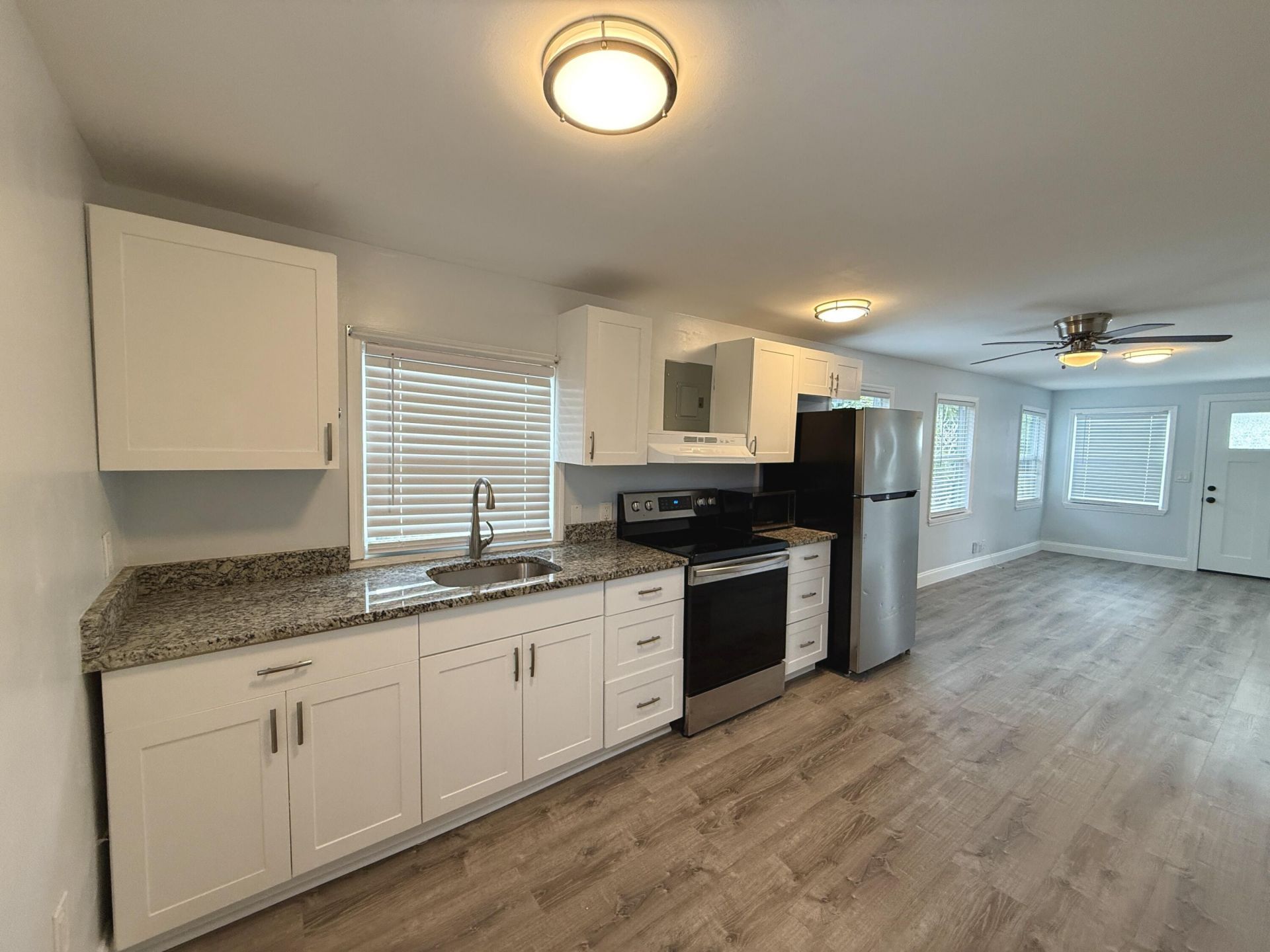 27 NW 11th Avenue, Delray Beach, FL 33444 Photo