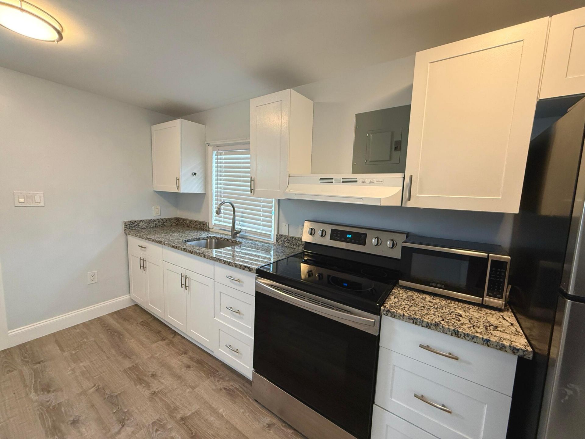 27 NW 11th Avenue, Delray Beach, FL 33444 Photo