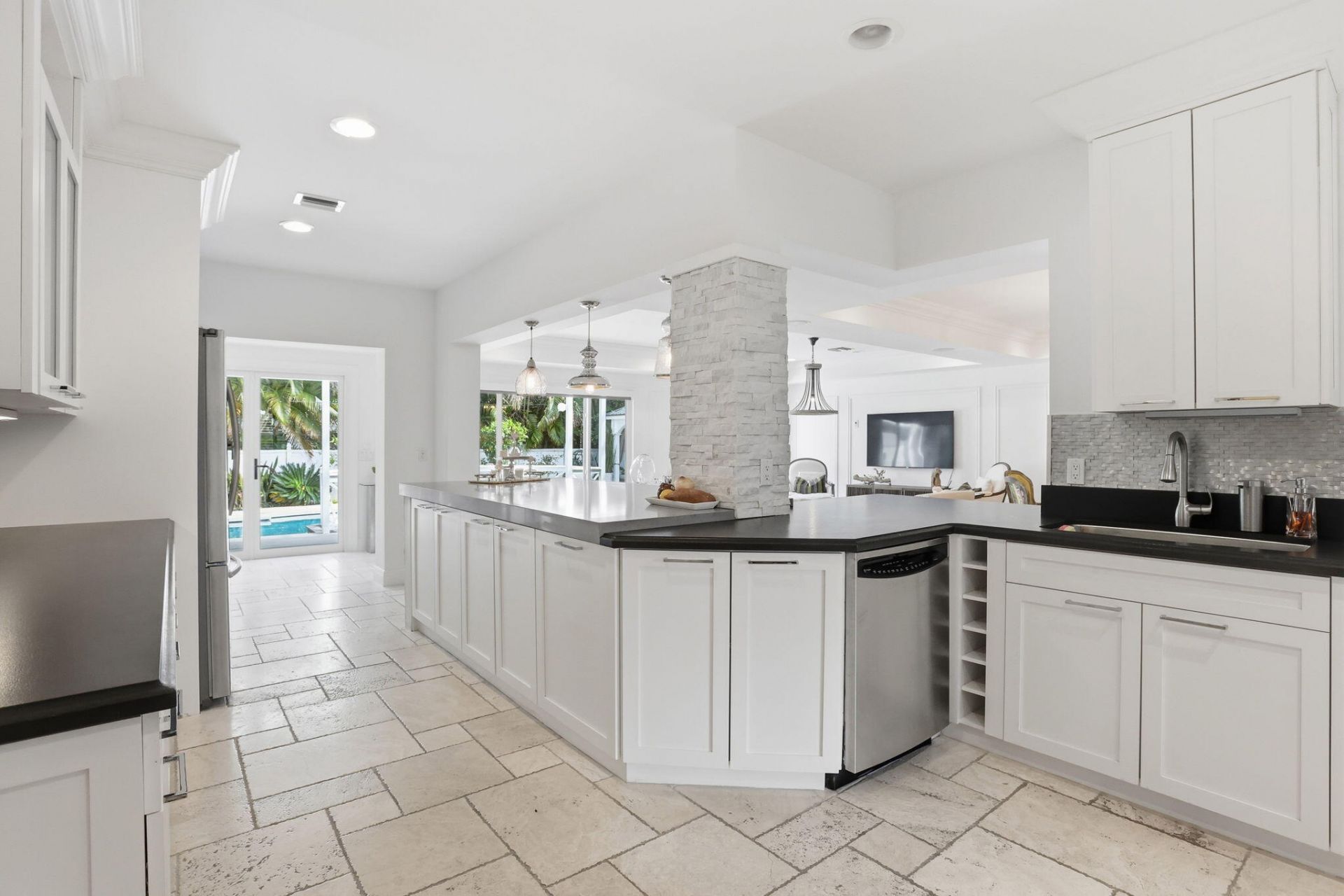309 NE 8th Avenue, Delray Beach, FL 33483 Photo