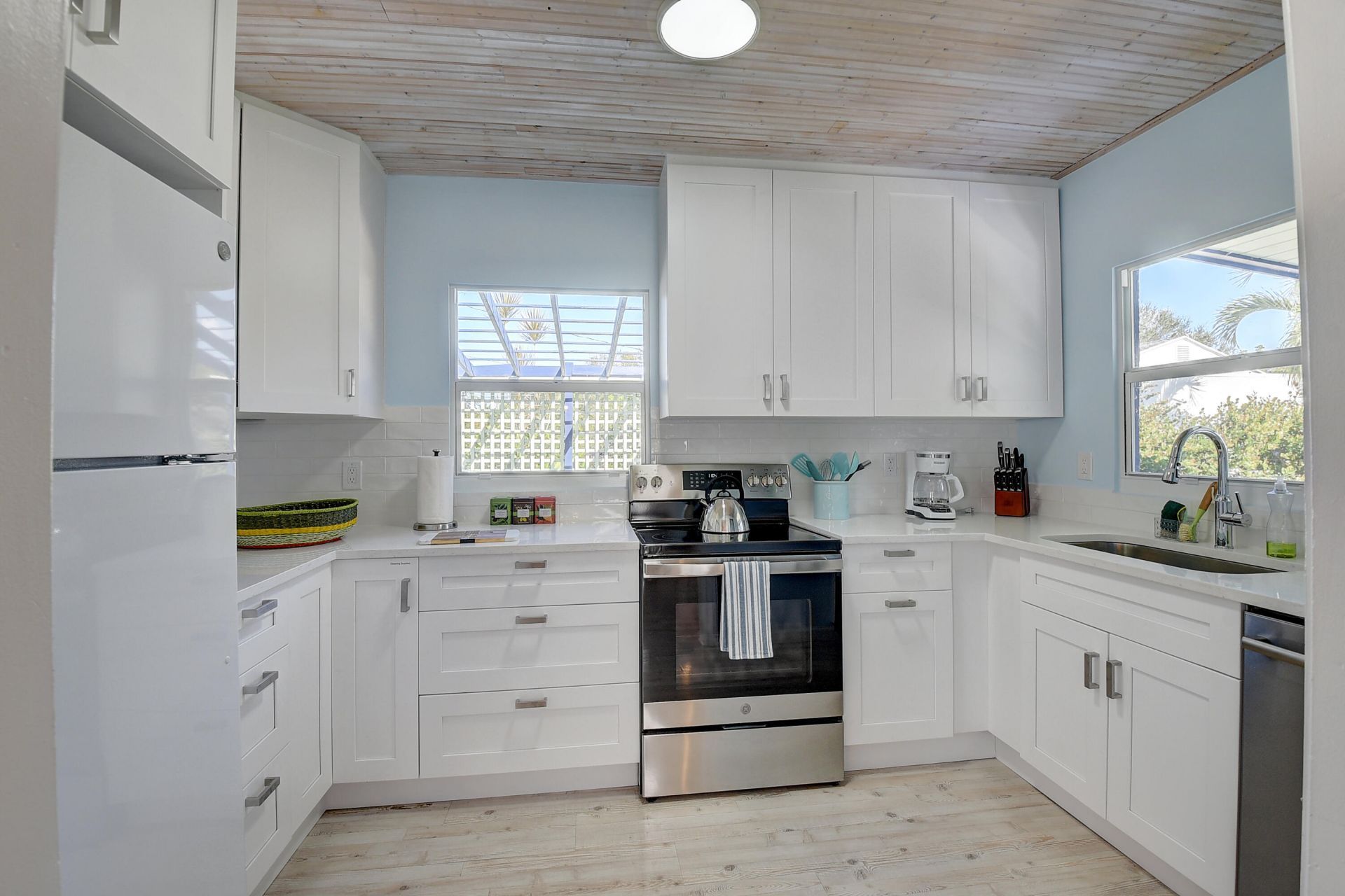 212 SW 1st Avenue, Delray Beach, FL 33444 Photo