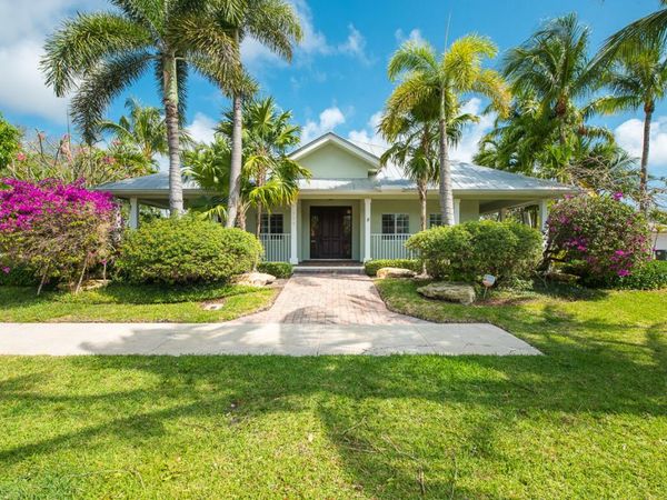 199 NW 7th Street, Boca Raton, FL 33432