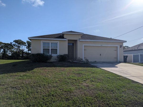 284 SW Ridgecrest Drive, Port Saint Lucie, FL 34953
