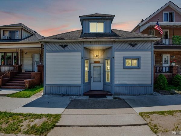 3368 Evaline Street, Hamtramck, MI 48212