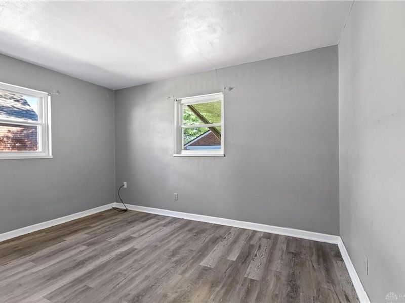 408 Sandhurst Drive, Dayton, OH 45405 Photo 16