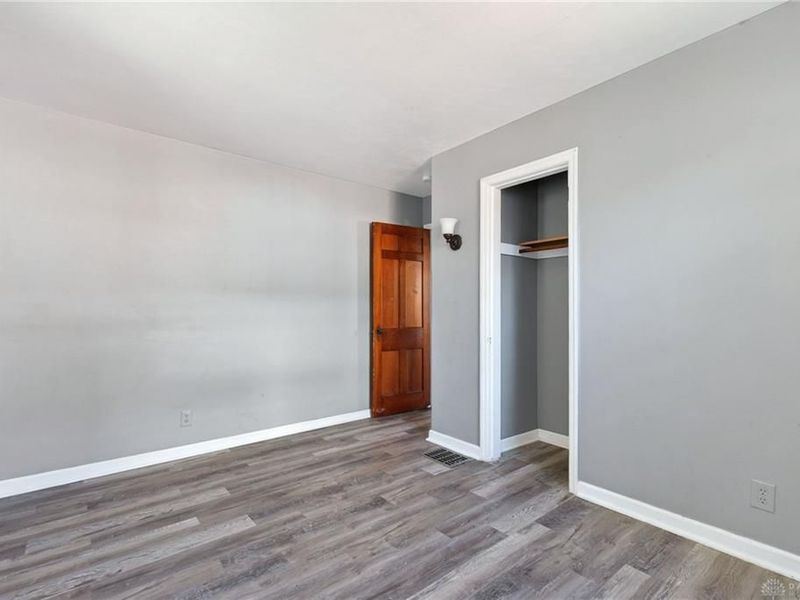 408 Sandhurst Drive, Dayton, OH 45405 Photo 17