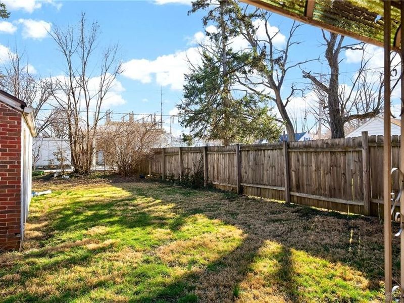 408 Sandhurst Drive, Dayton, OH 45405 Photo 28